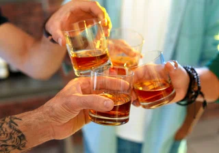 How to enjoy whisky image